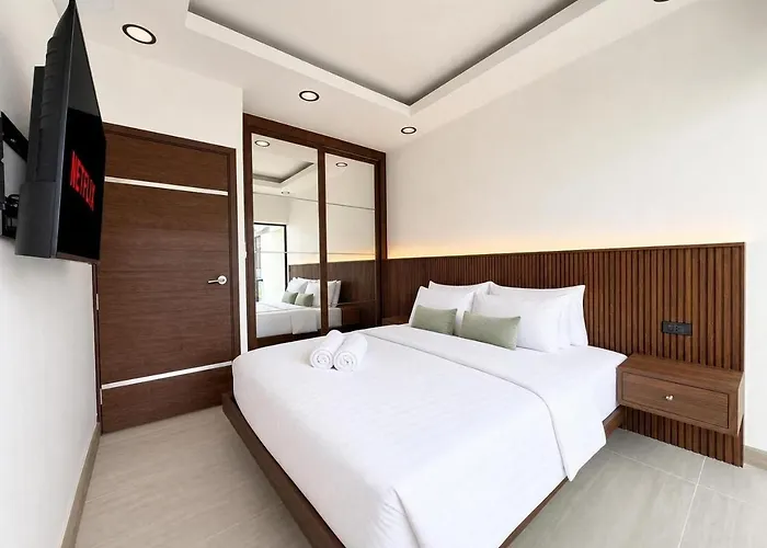5 Bedroom Pool With Netflix 公寓 曼谷