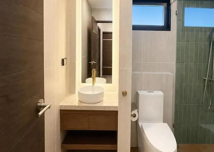 5 Bedroom Pool With Netflix 公寓 曼谷